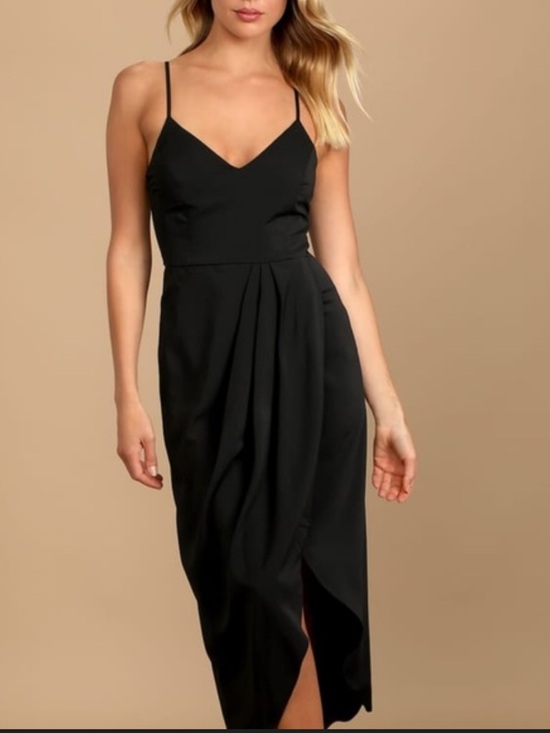 Lulus Dresses & Skirts - Nwt Lulu's Black Midi Dress with Draped Front